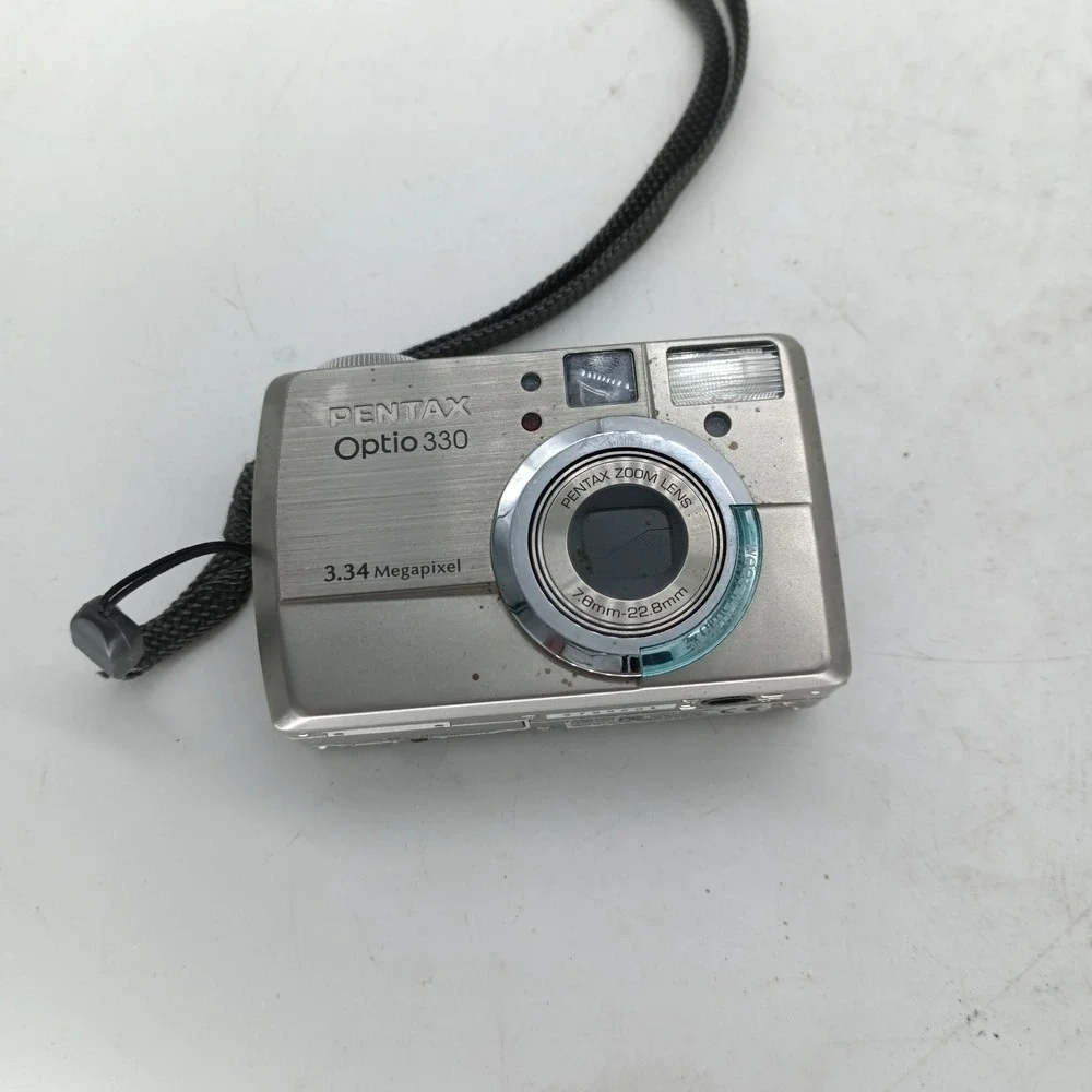 Pentax Optio 330 Digital Camera 3.34MP Silver Compact Point and Shoot Y2K ic